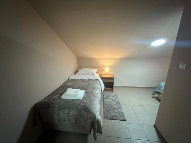 Jp Motel Mali Pariz Bor Ngoại thất bức ảnh